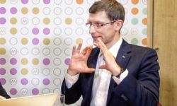 Video: Krátkodobý pronájem přes Airbnb a Booking.com – David Bureš