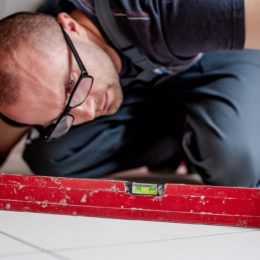 Jak vás snadno může špatný odhad nemovitosti odradit od dražby