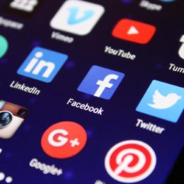 Jak ovládnout sociální sítě