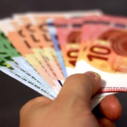 Online kurz: 7. díl – Kam investovat 10 tis., 100 tis. a kam 1 mil. Kč?
